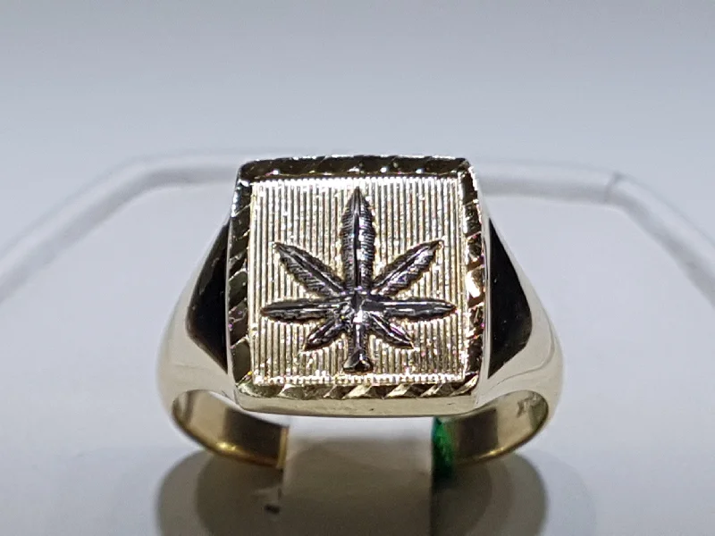 women's rings with gemstone cluster -Marijuana Signet Ring 14K