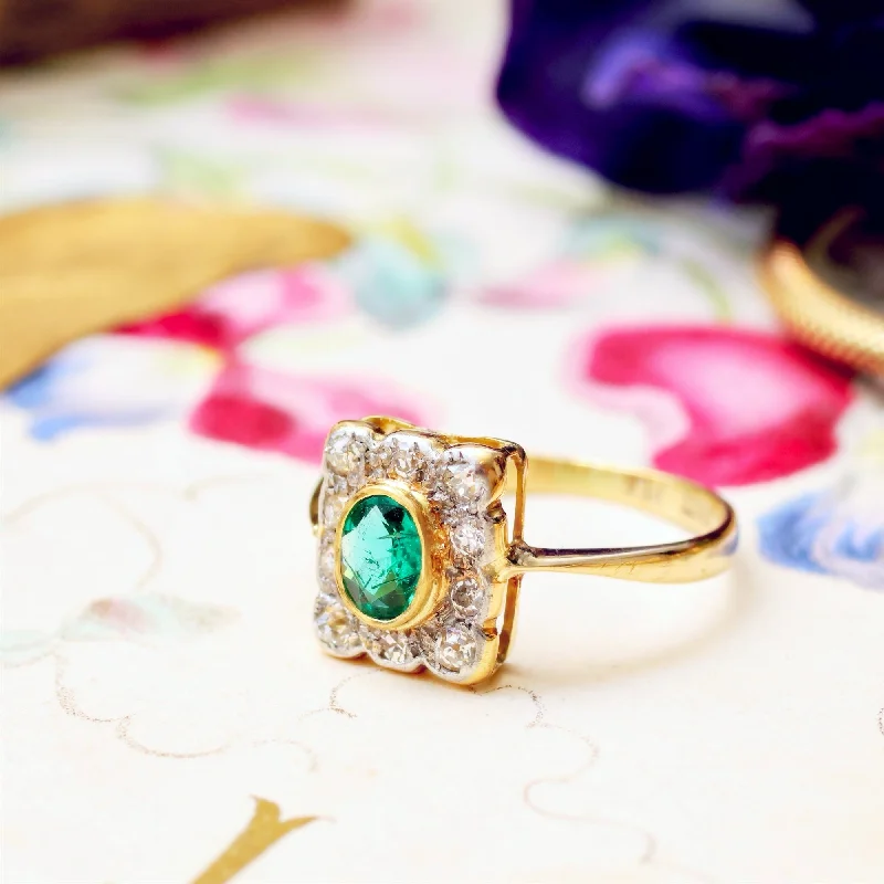 women's engagement rings with emerald-cut diamond -Vivacious Vintage Emerald & Diamond Cluster Ring