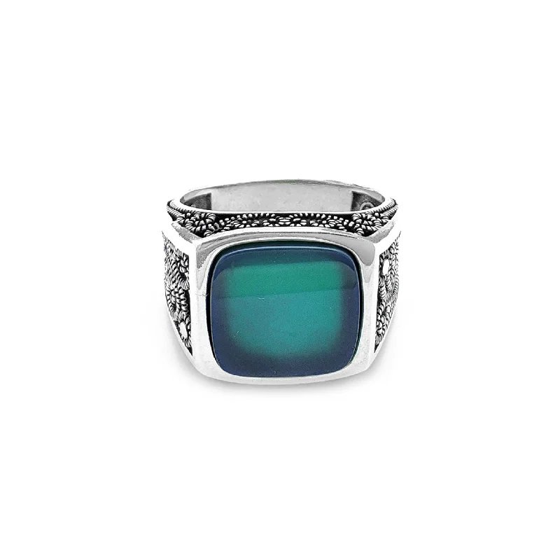 women's rings with radiant-cut diamond -Milgrain Vine Signet Ring (Silver)