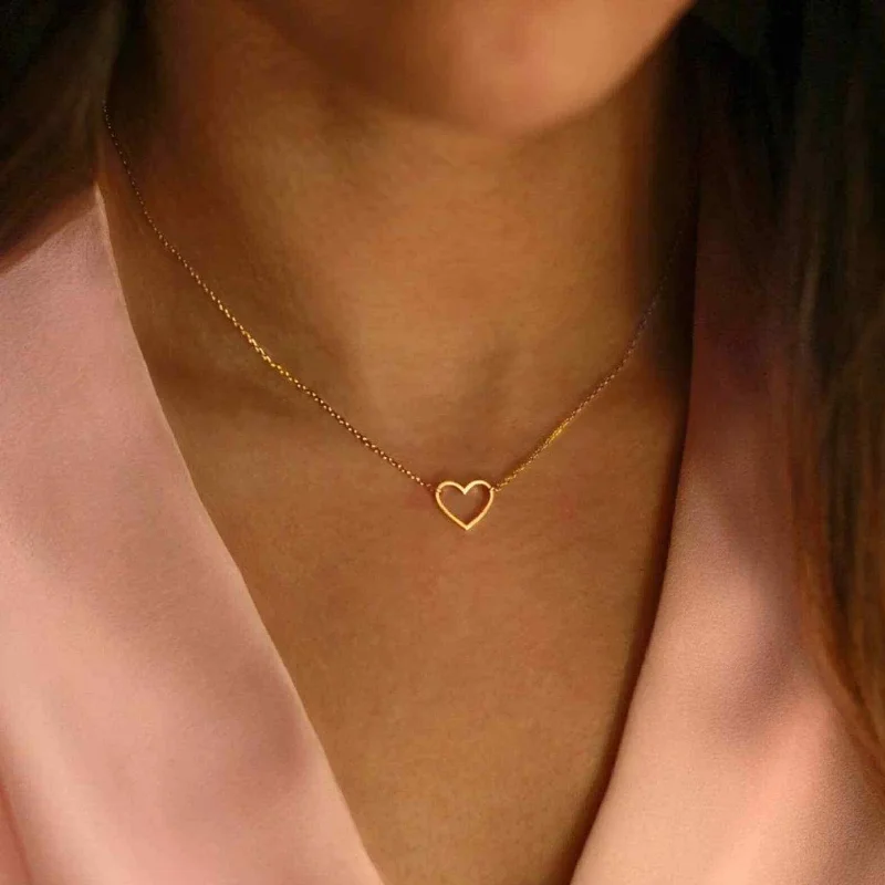 women's necklaces with star design -Heart Full Of Love Necklace