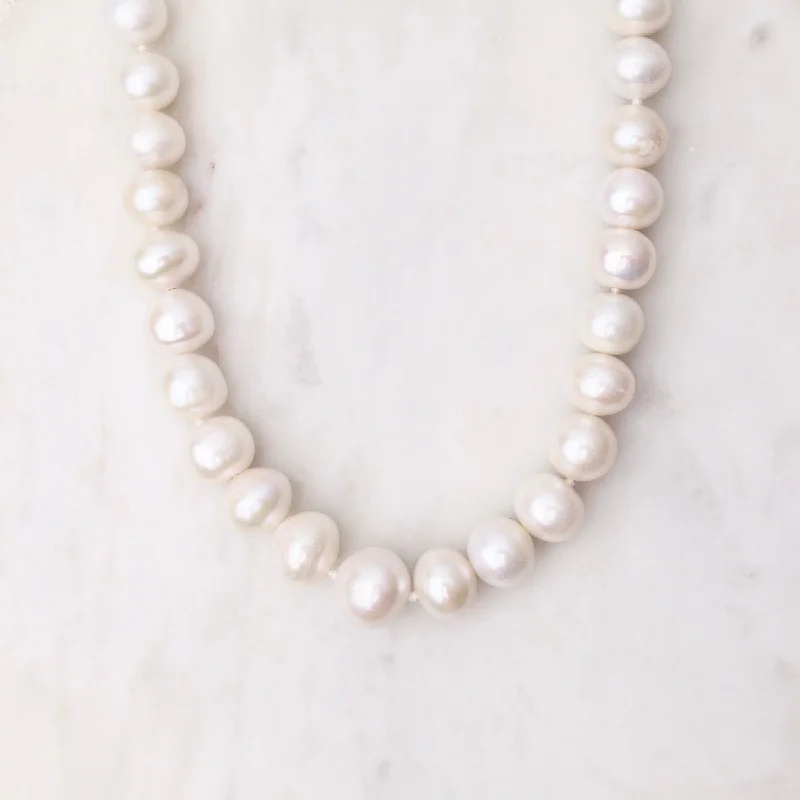 women's necklaces with simple elegance -White Pearl Necklace