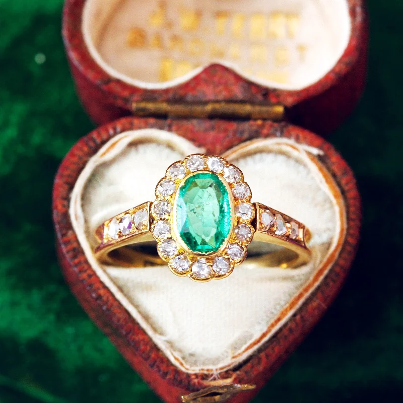 women's engagement rings with cathedral setting -Darling! Pretty Vintage Emerald & Diamond Cluster Ring