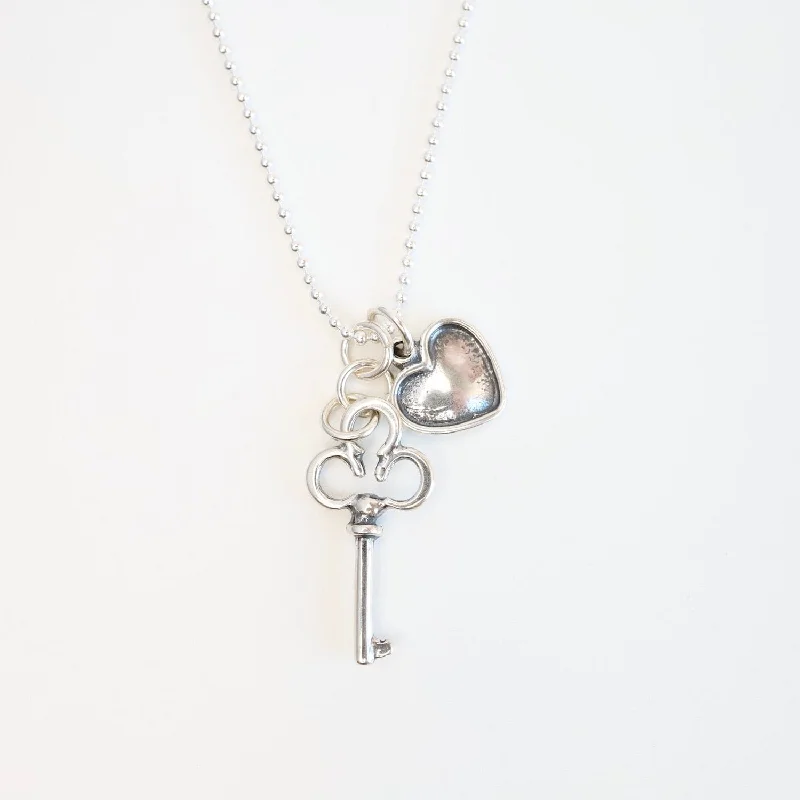 women's necklaces with star design -Share Your Love Key & Heart Necklace