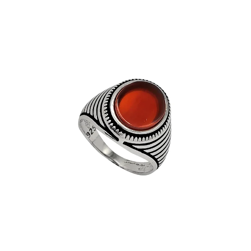 women's rings with textured metal band -Antique-Finish Ridged Oval Carnelian Men's Ring (Silver)