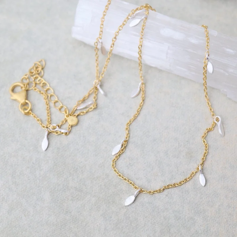 women's necklaces with simple elegance -Gold Chain with Silver Leaves Necklace