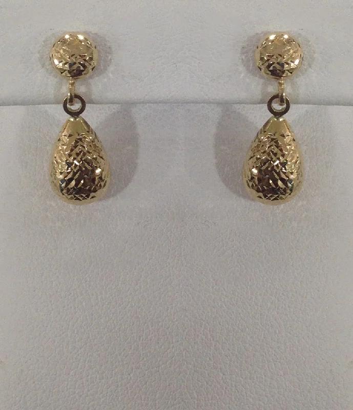 women's earrings with bold design -Gold Earrings