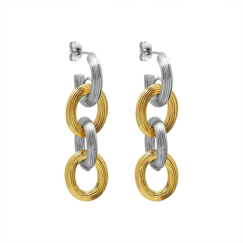 F443-a Pair of Embossed Earrings