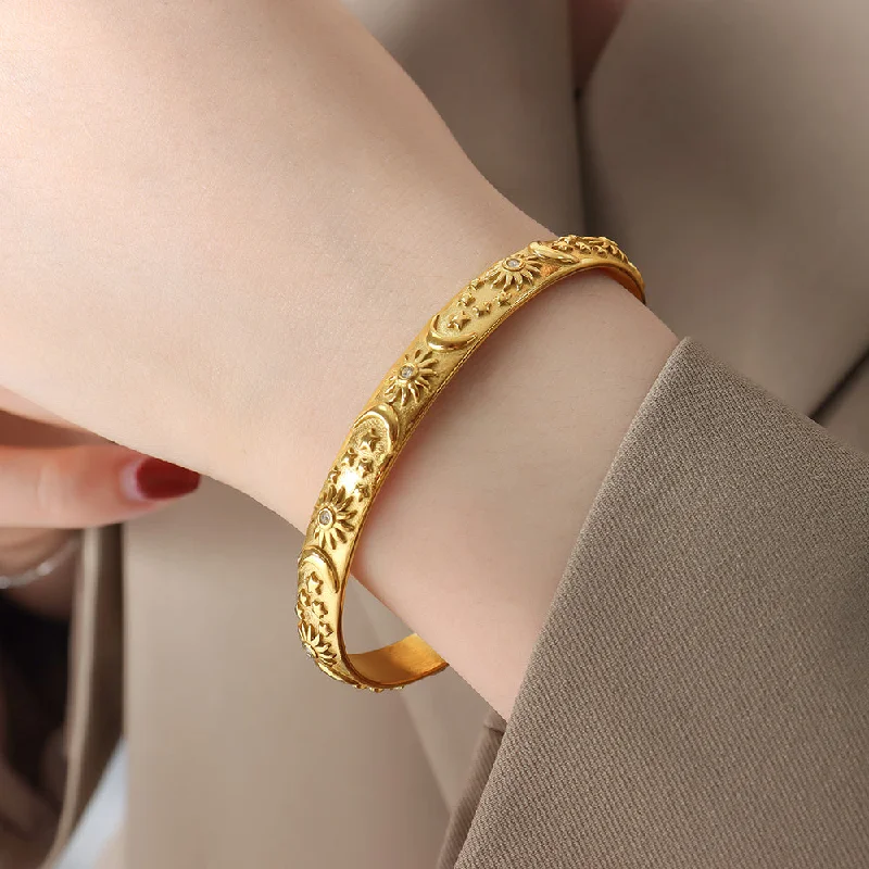 Gold Bracelet