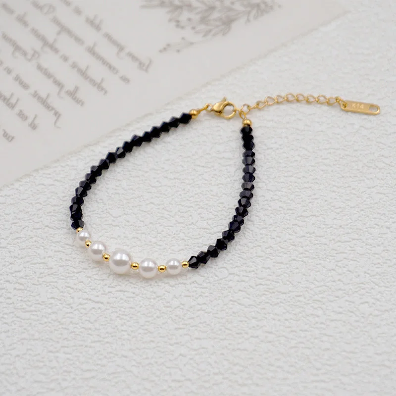 Black Crystal Five Pearl Bracelet