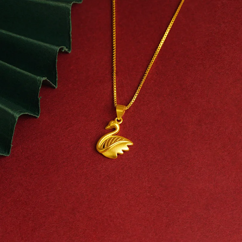 D2079 Swan Necklace