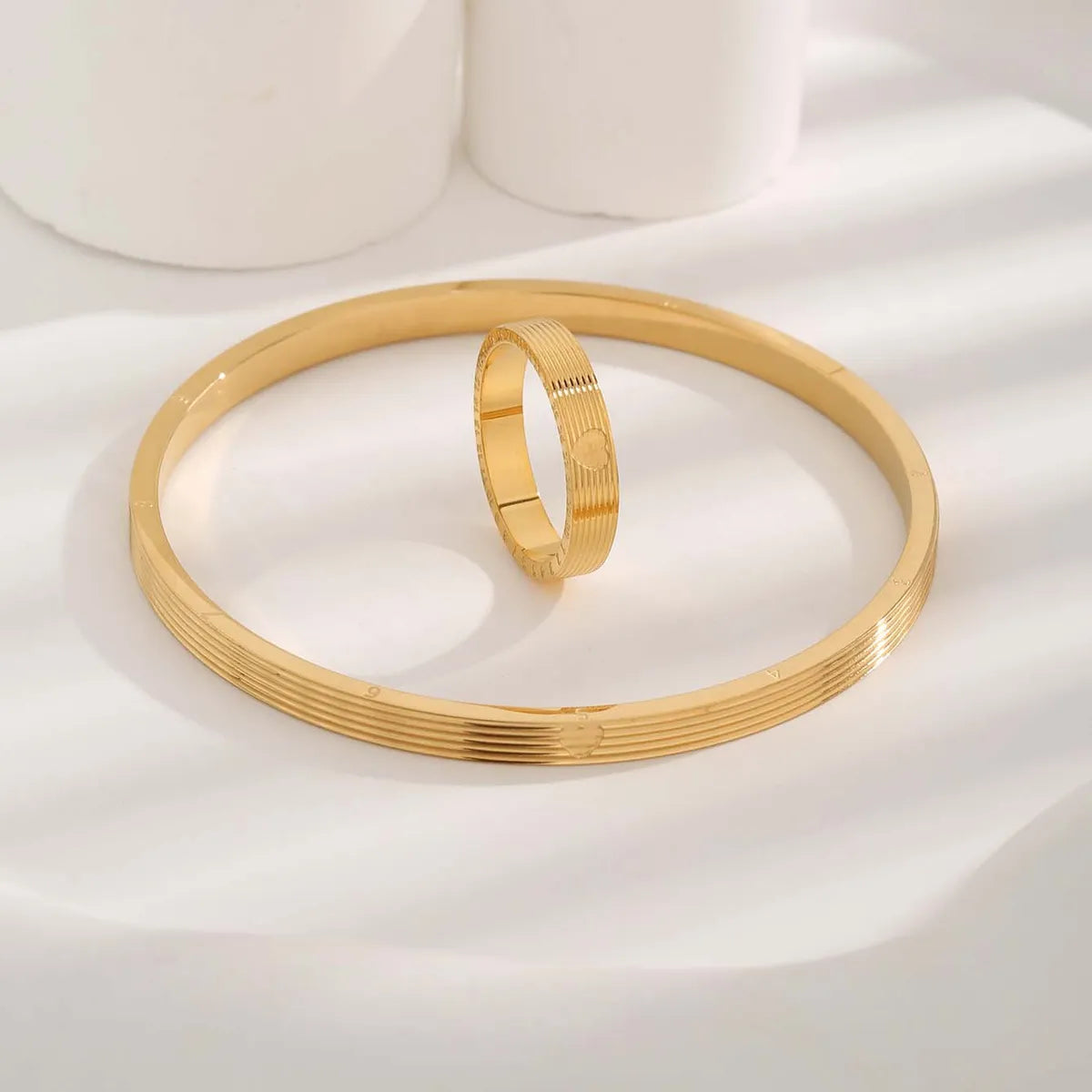 women's bracelets with bangles -Luxurious Simple Style Number Heart Shape Titanium Steel Plating Gold Plated Rings Bracelets